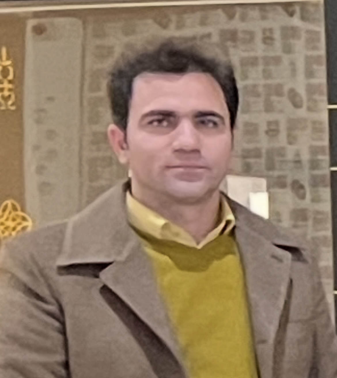 دکتر محسن حسن‌زاده