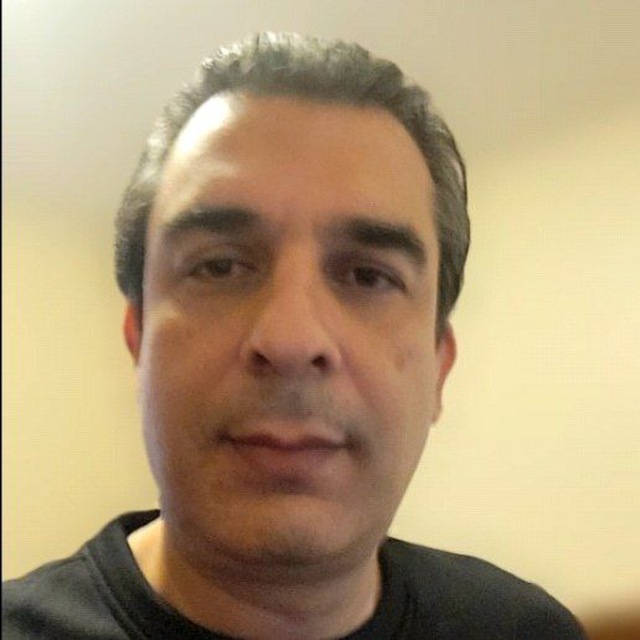 آقای مهندس بابک صادقی  